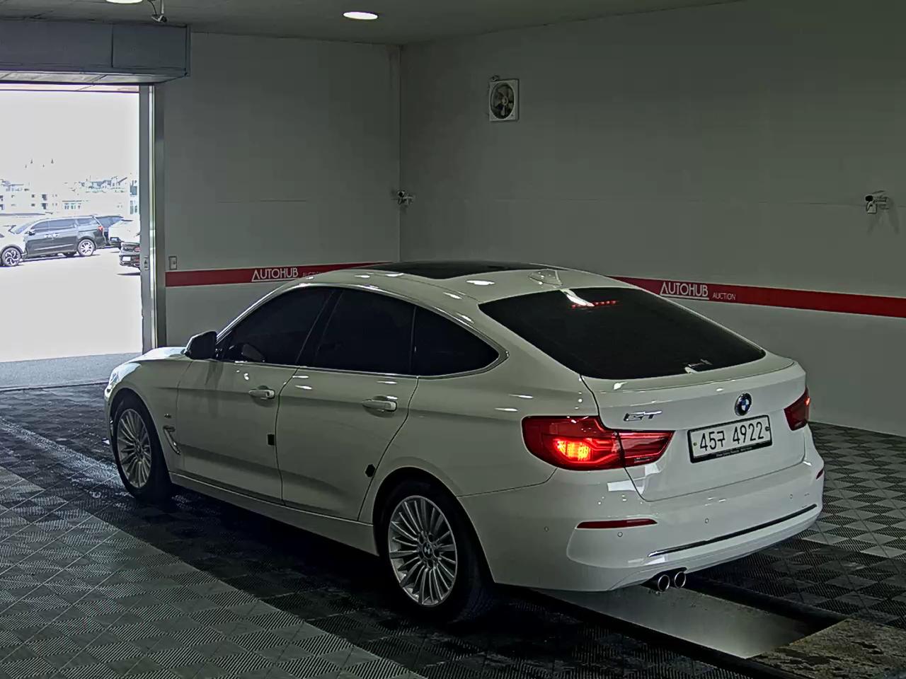 2018 - bmw gran turismo