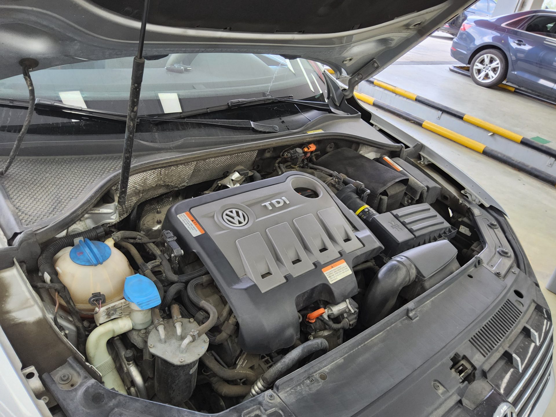 2013 - volkswagen passat
