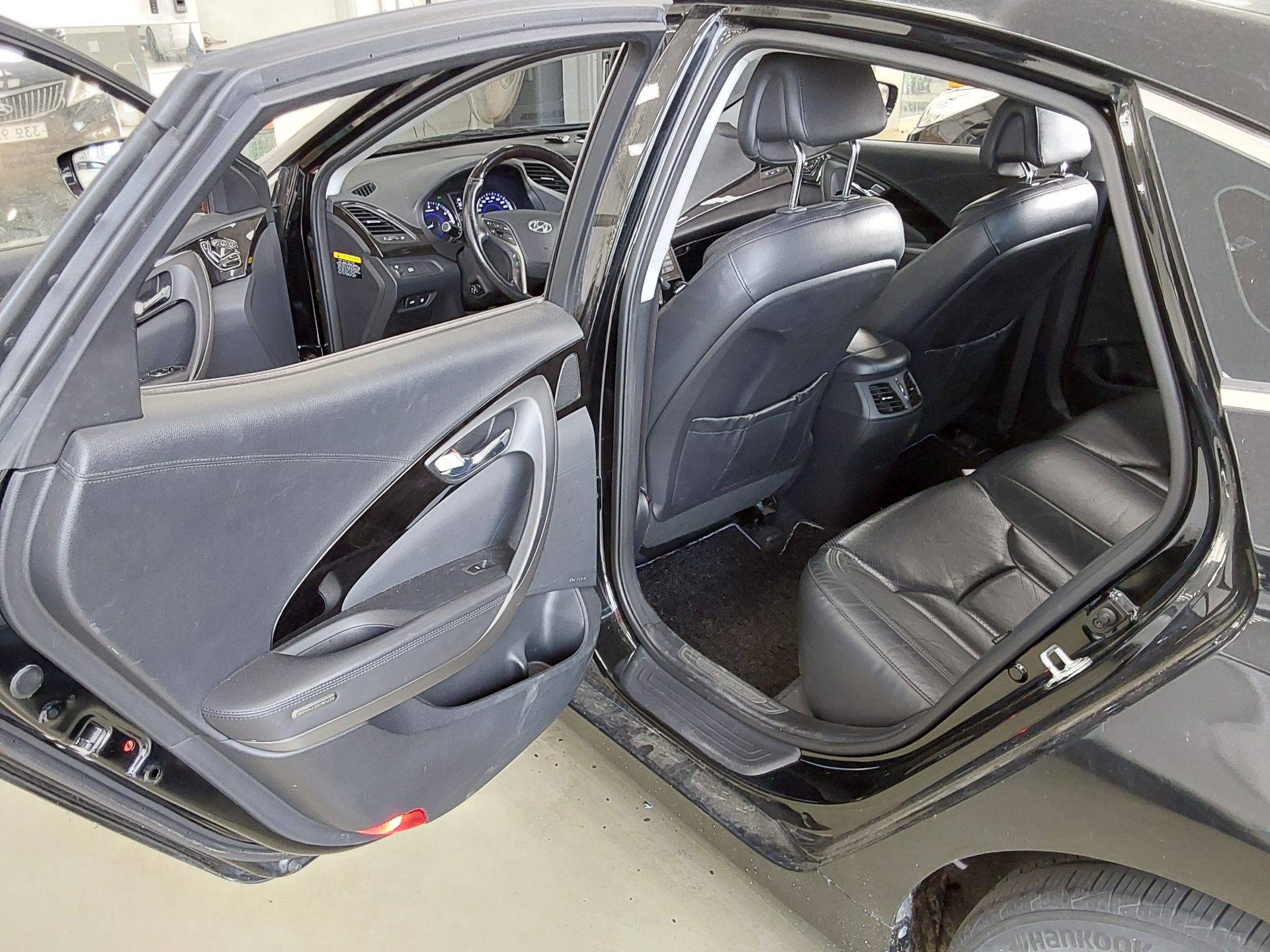 2014 - hyundai grandeur