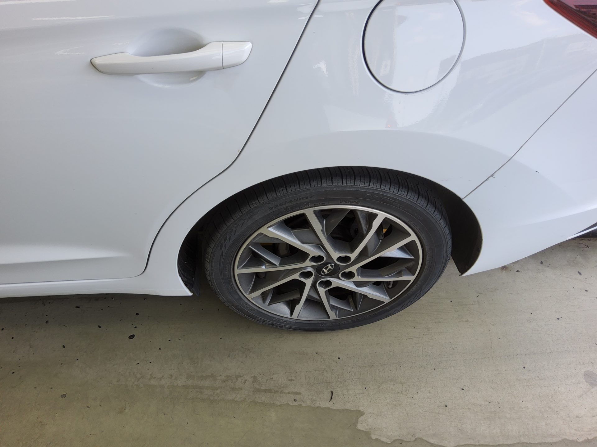 2019 - hyundai avante