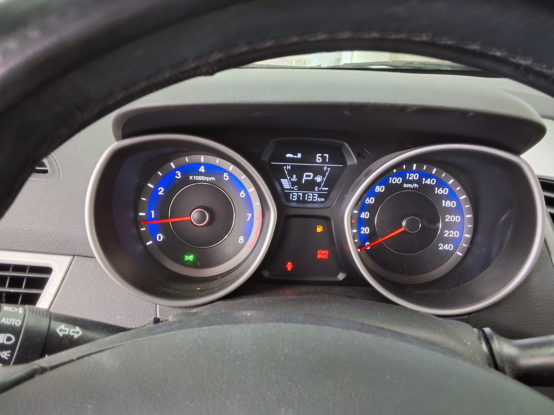 2014 - hyundai avante