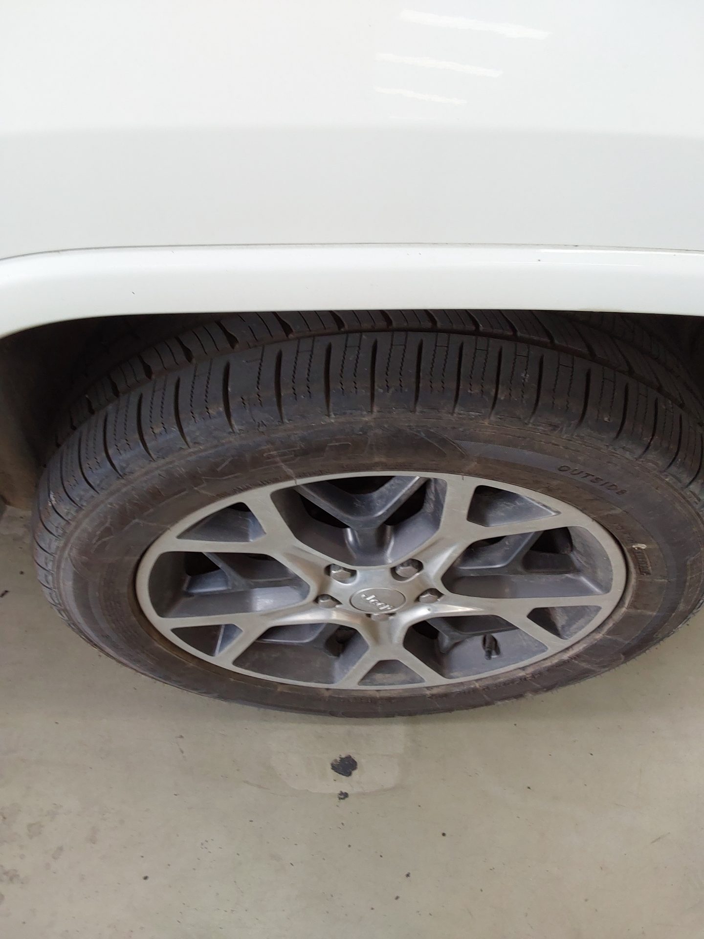 2019 - jeep grand cherokee