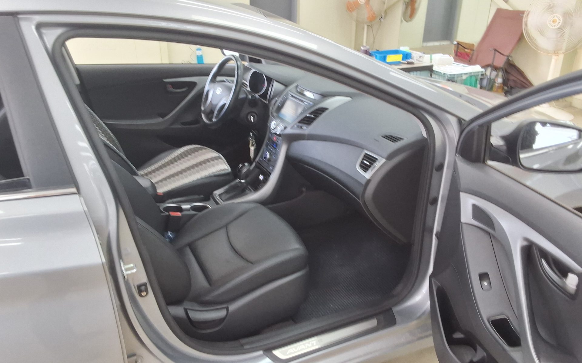 2015 - hyundai avante
