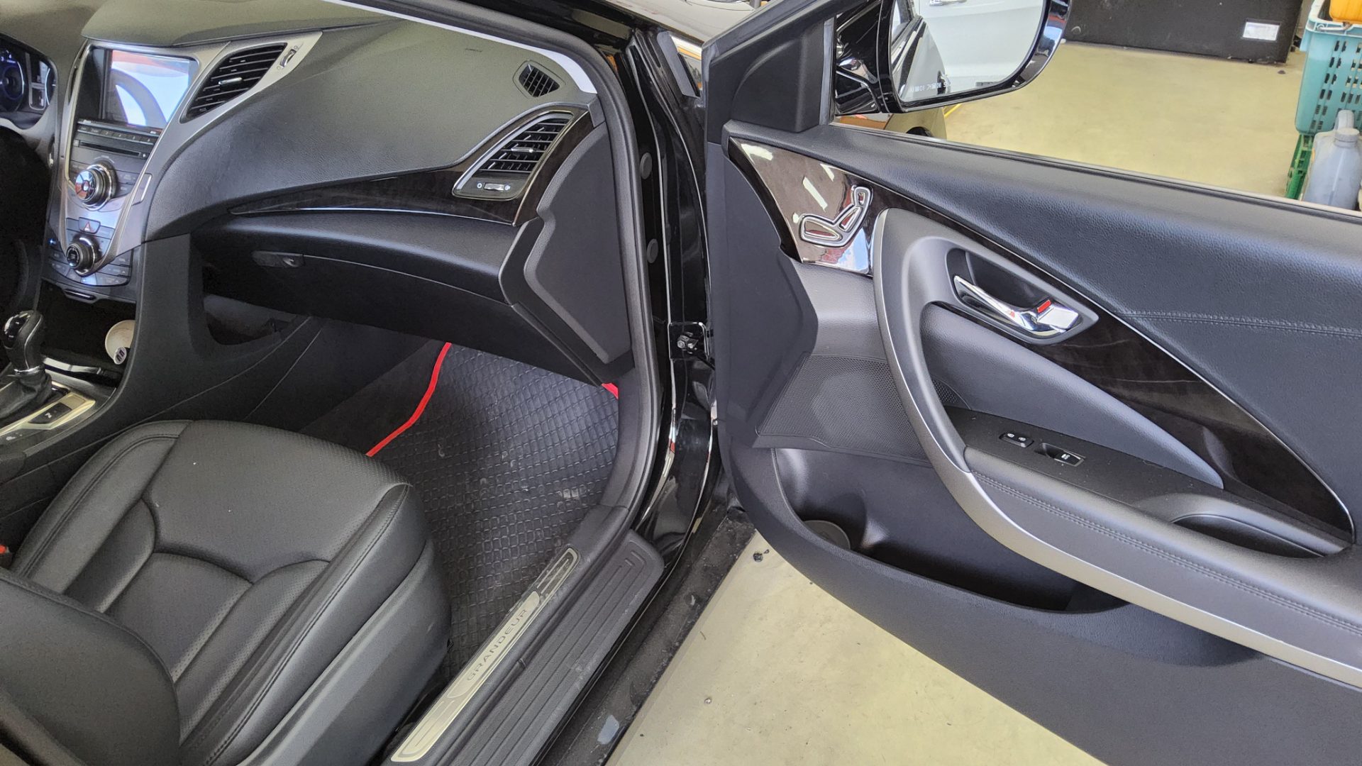 2013 - hyundai grandeur