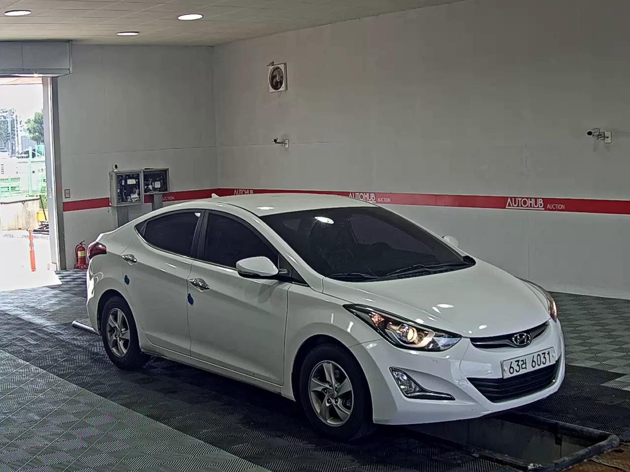 2014 - hyundai avante