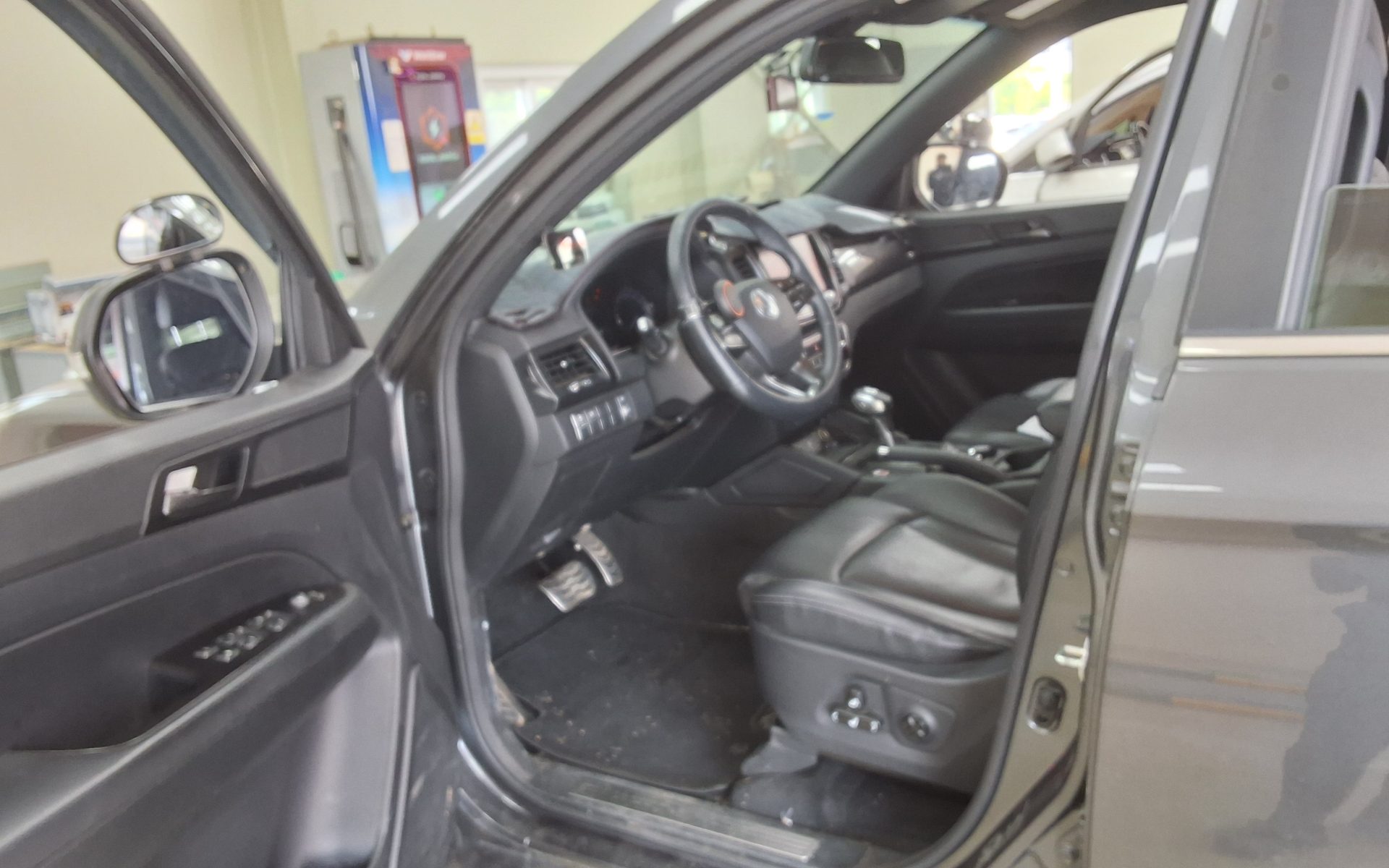 2021 - ssangyong rexton