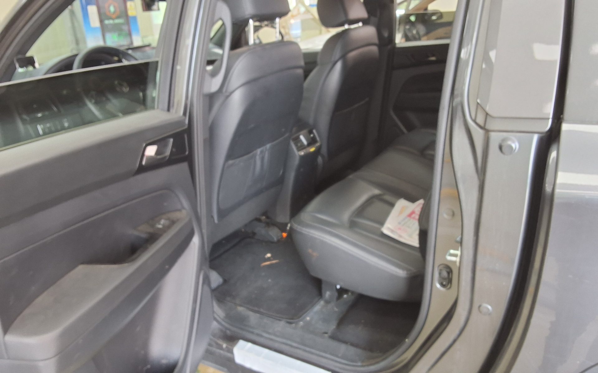2021 - ssangyong rexton