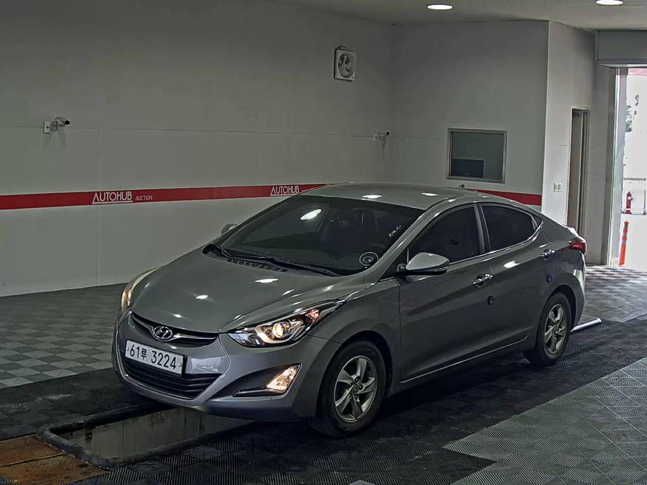 2015 - hyundai avante