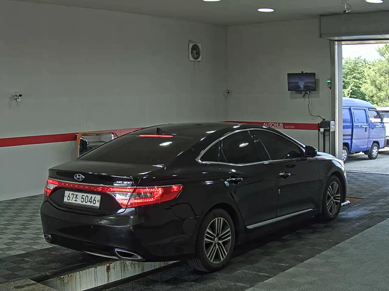 2013 - hyundai grandeur