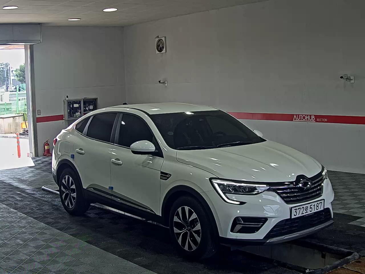 2022 - renault xm3