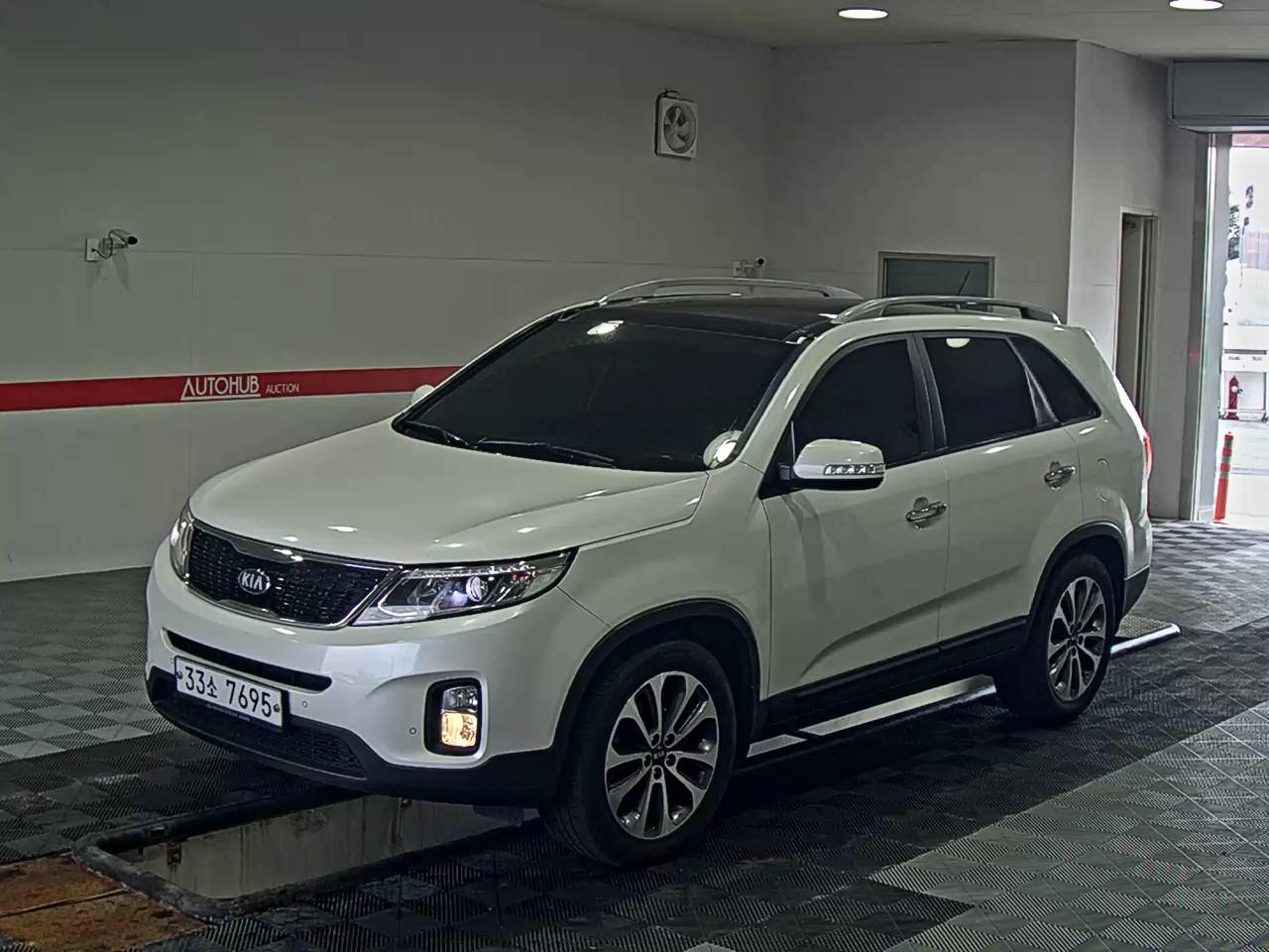 KIA SORENTO R LIMITED