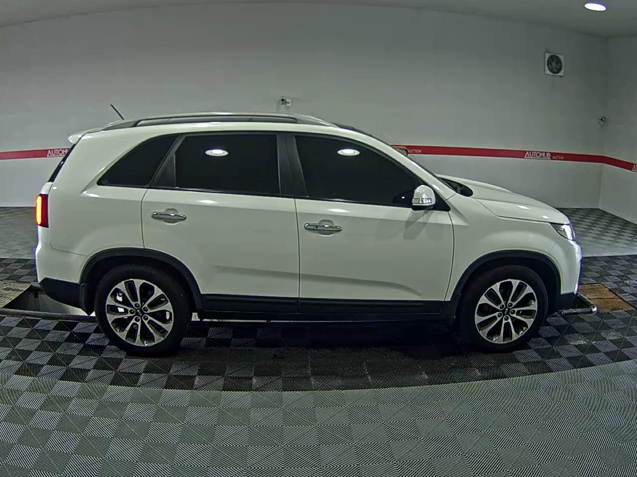2014 - kia sorento