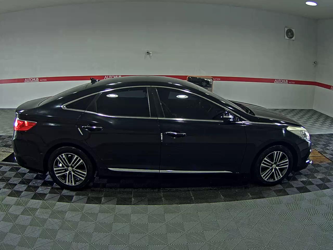 2014 - hyundai grandeur