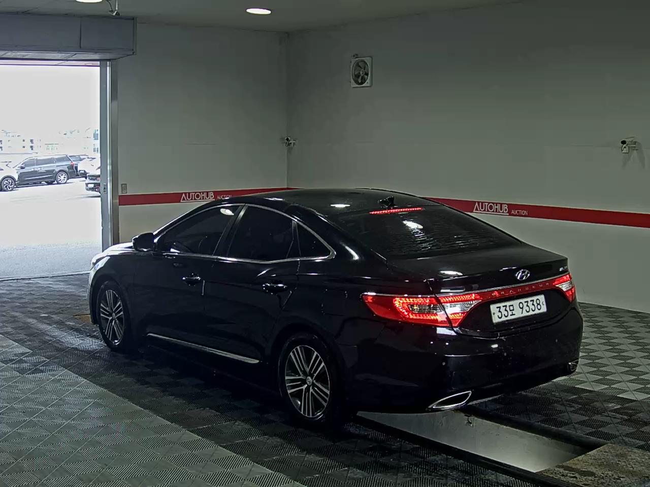 2014 - hyundai grandeur