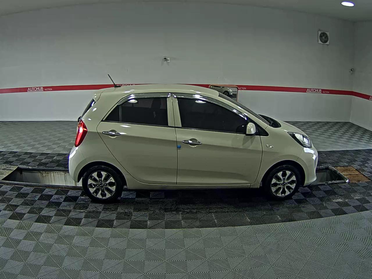 2016 - kia morning