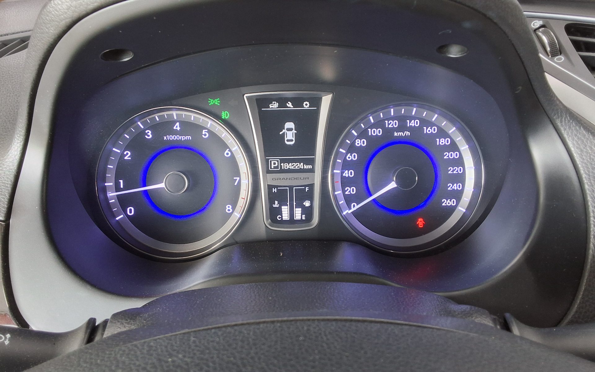 2015 - hyundai grandeur