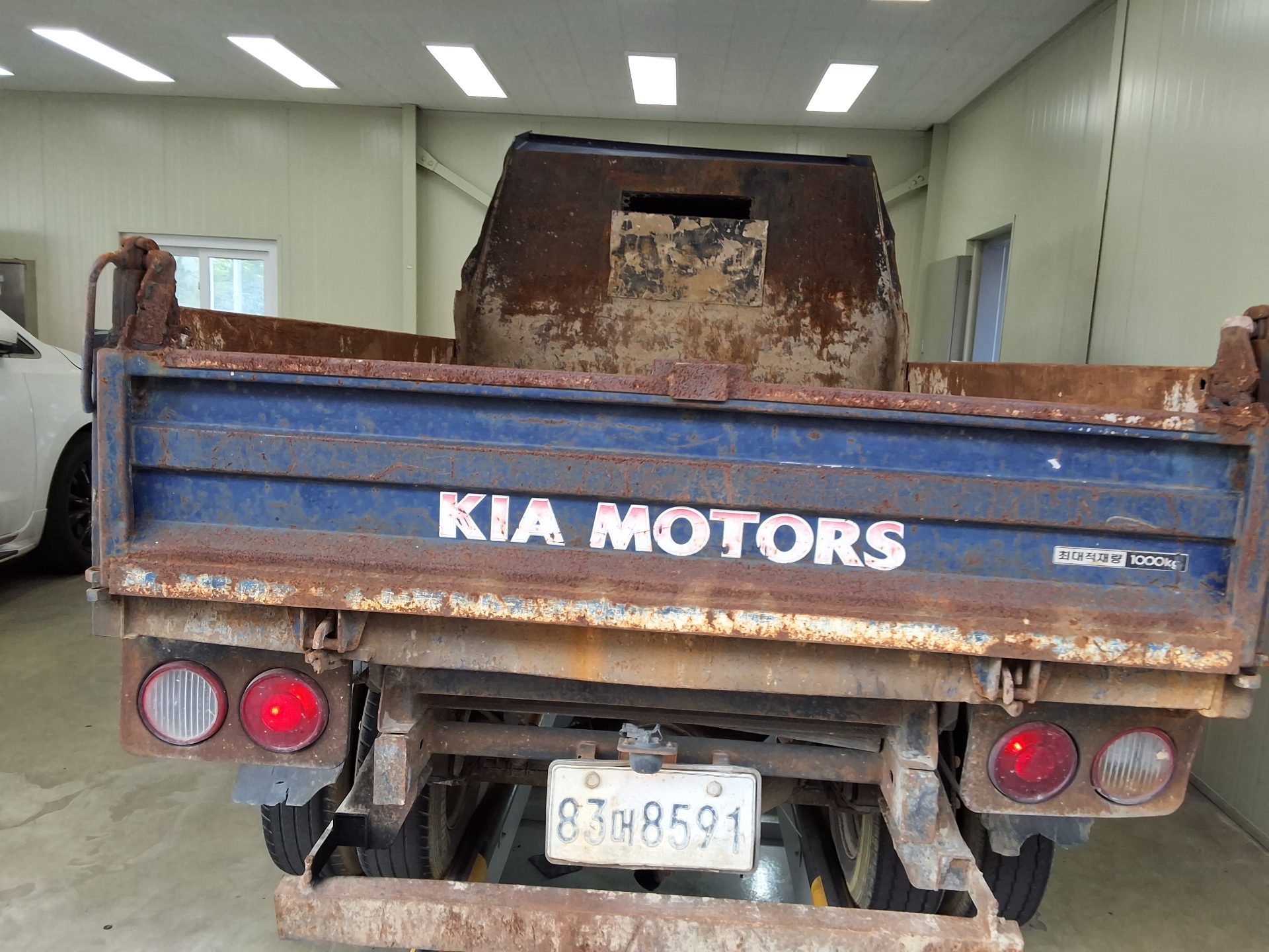 2012 - kia bongo