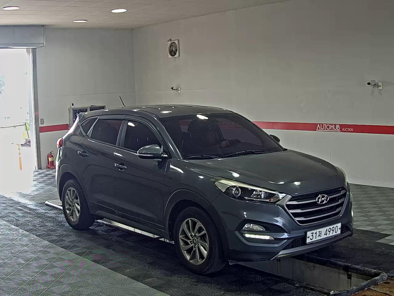 2016 - hyundai tucson