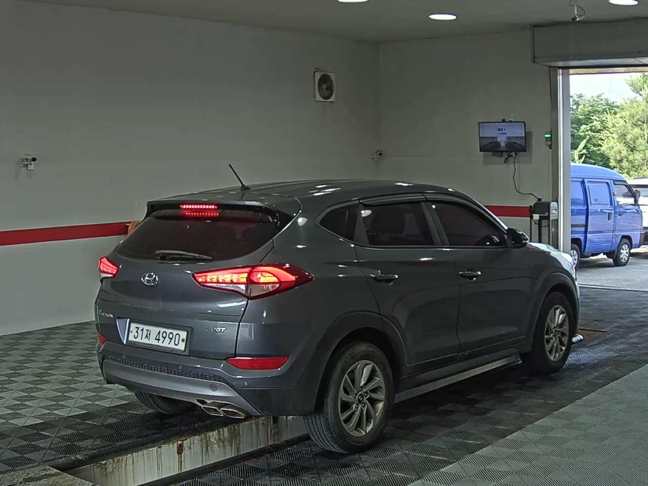 2016 - hyundai tucson