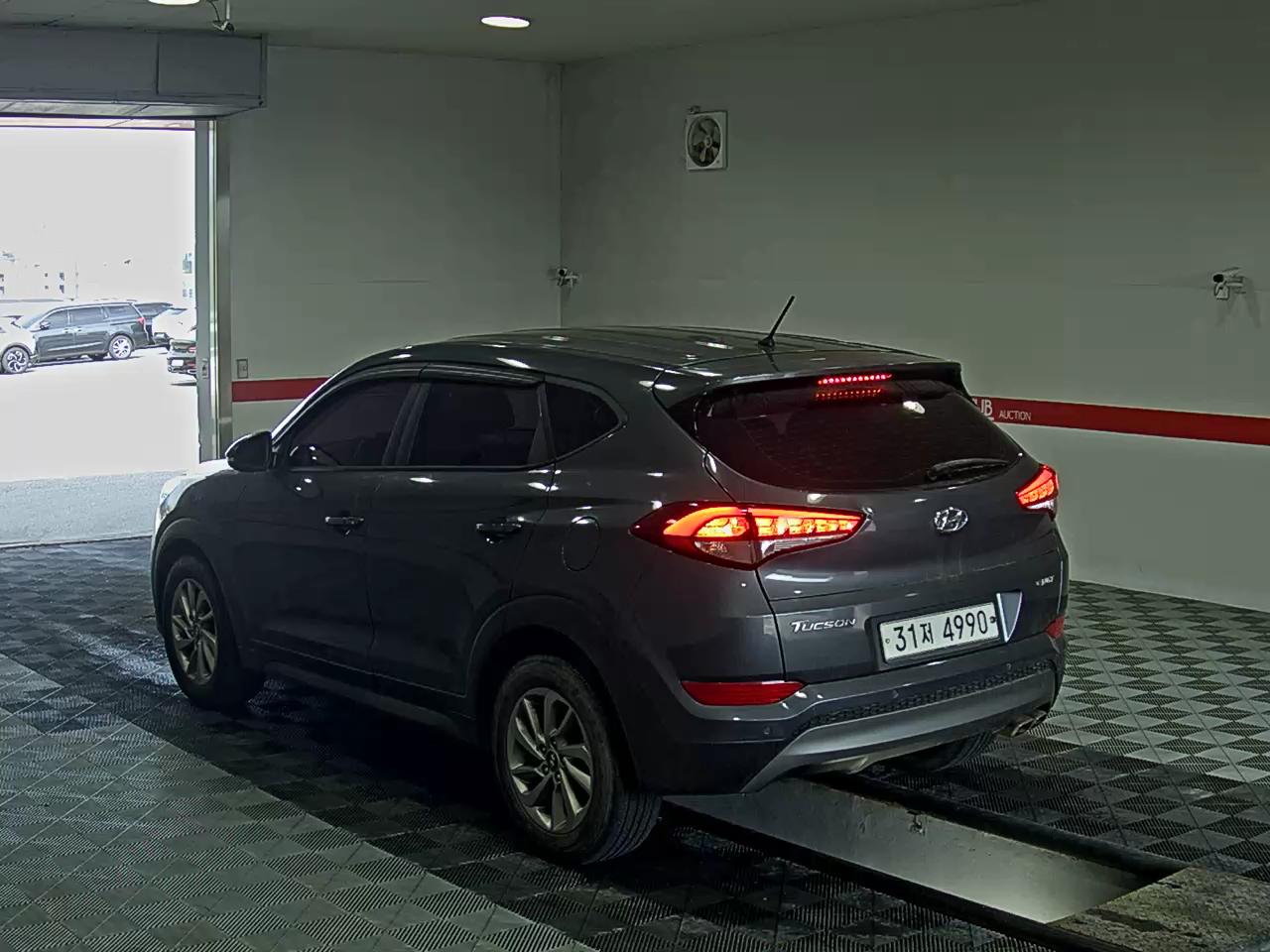2016 - hyundai tucson