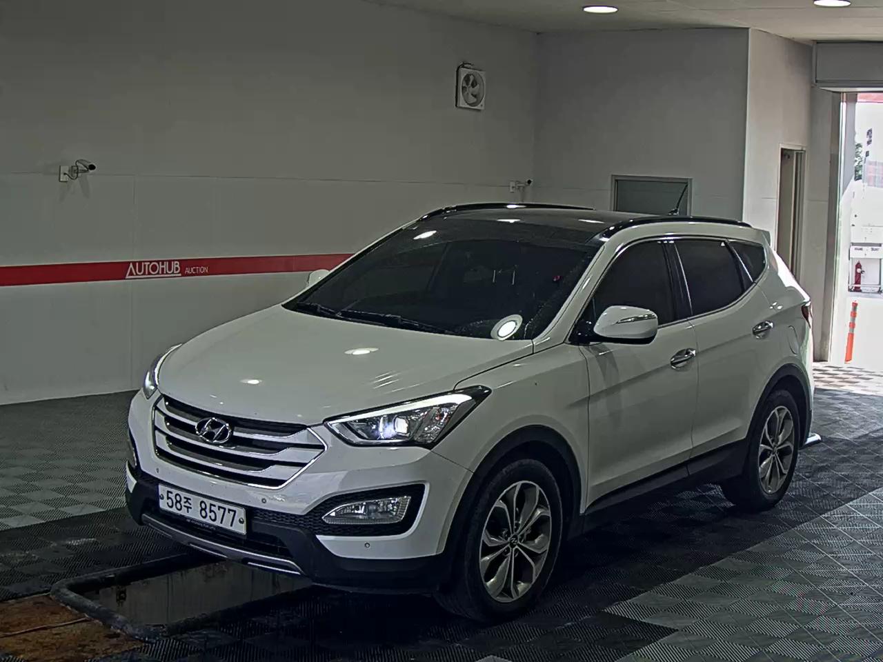 HYUNDAI SANTA FE (DM)