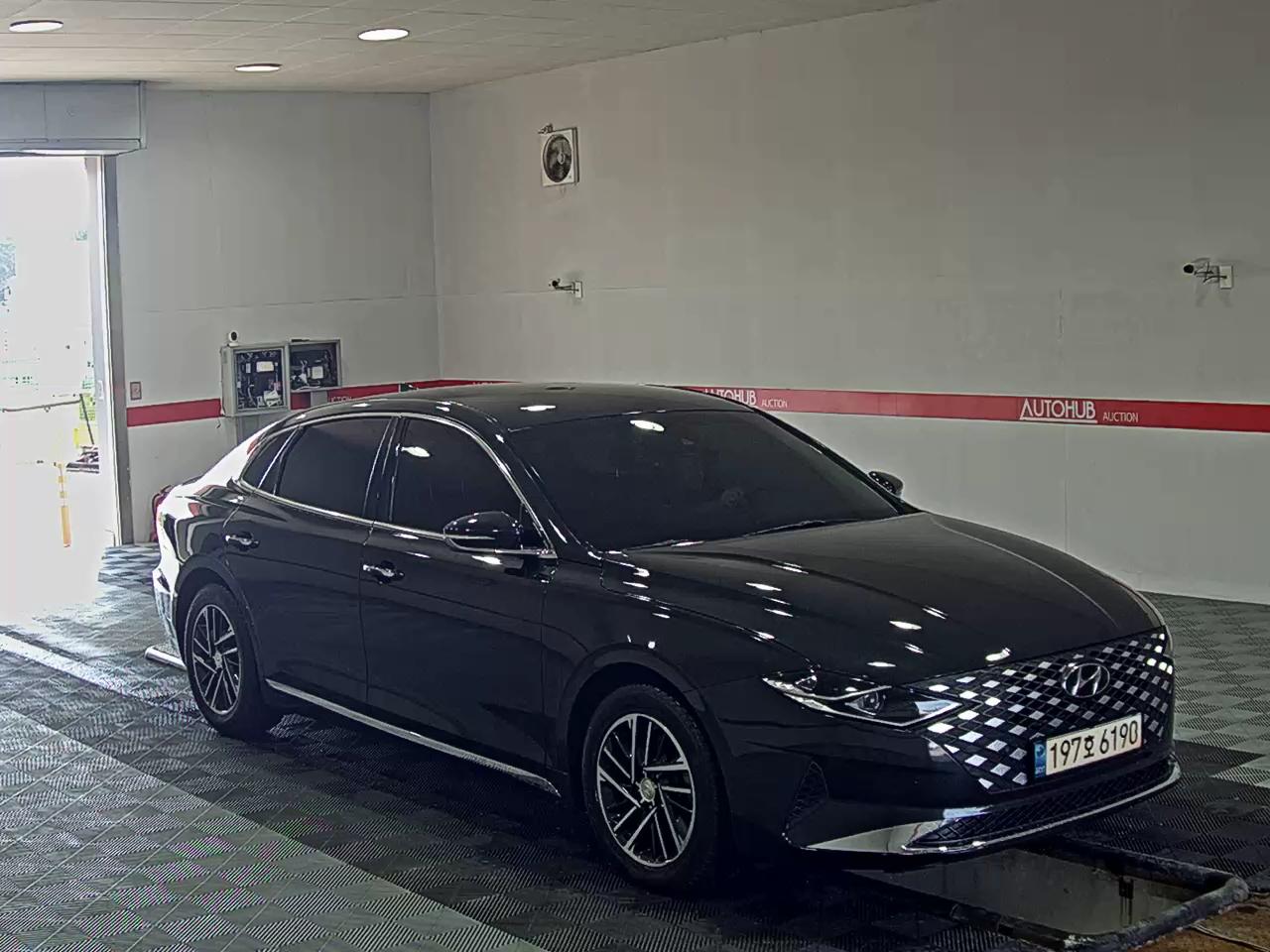 2022 - hyundai grandeur