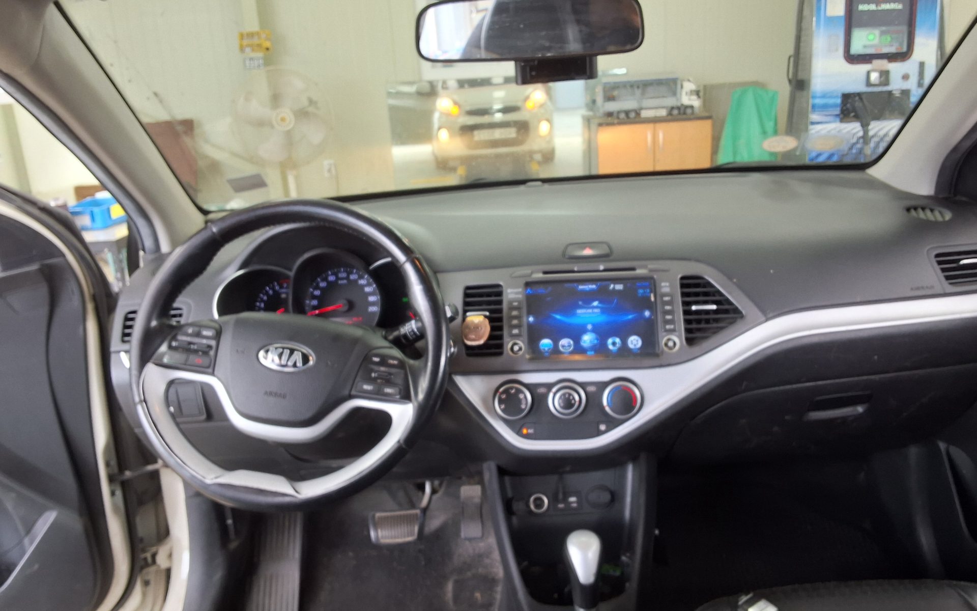 2016 - kia morning