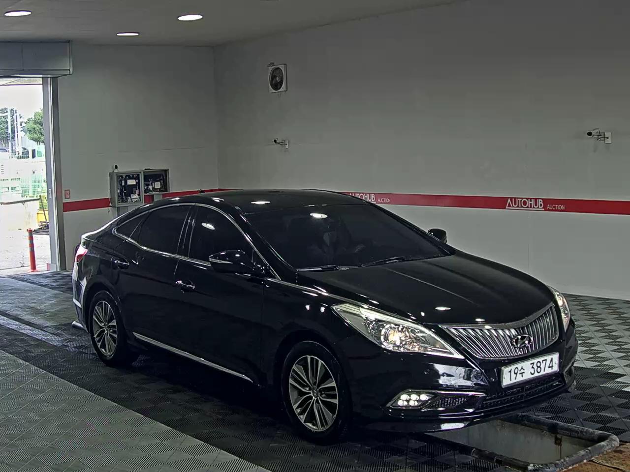 2015 - hyundai grandeur