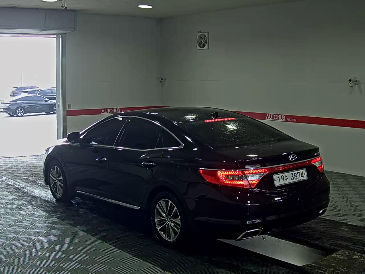 2015 - hyundai grandeur