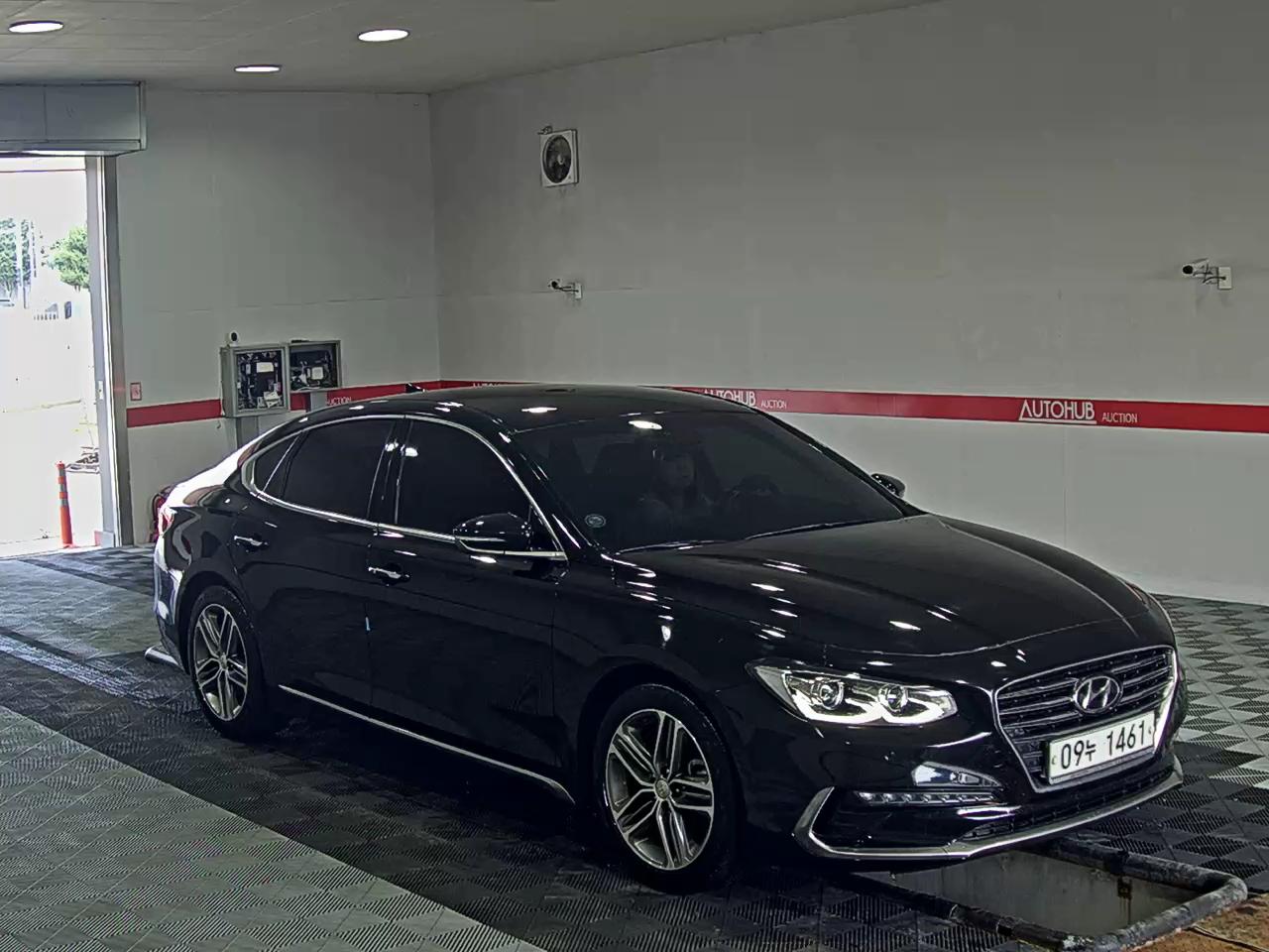 2018 - hyundai grandeur