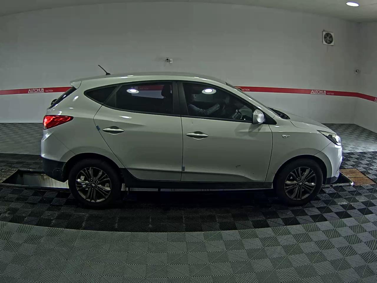 2014 - hyundai tucson