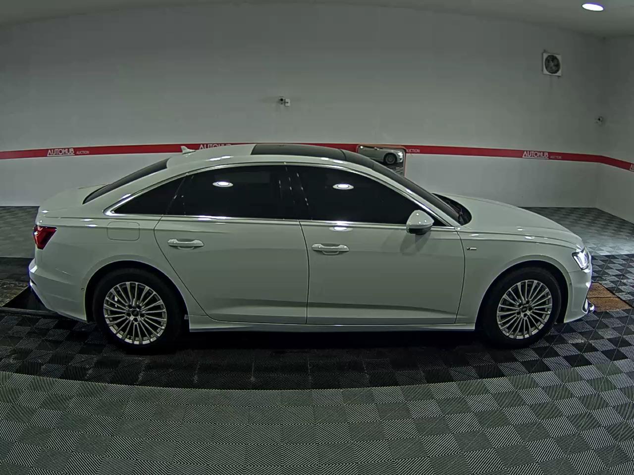 2021 - audi a6