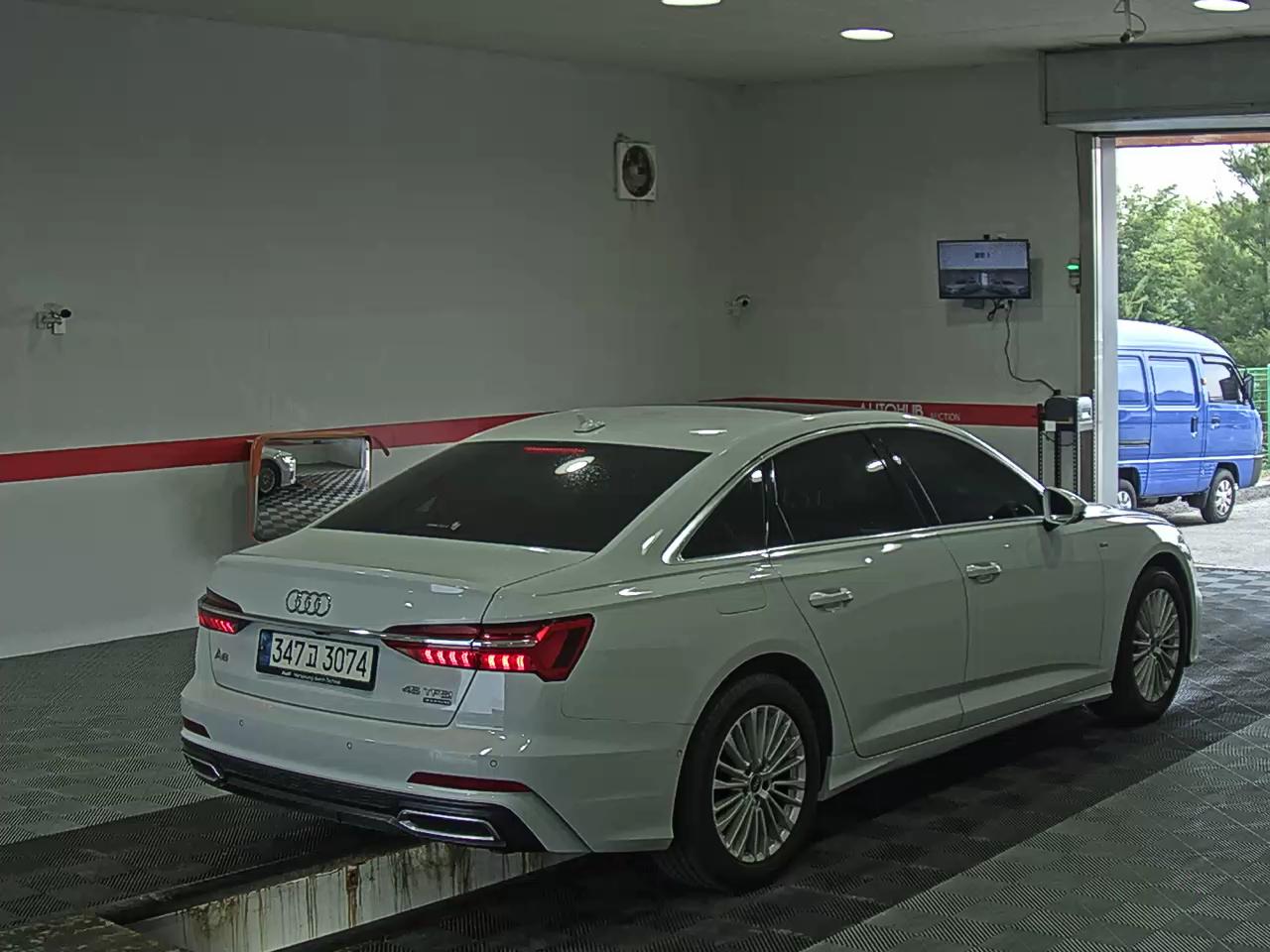 2021 - audi a6