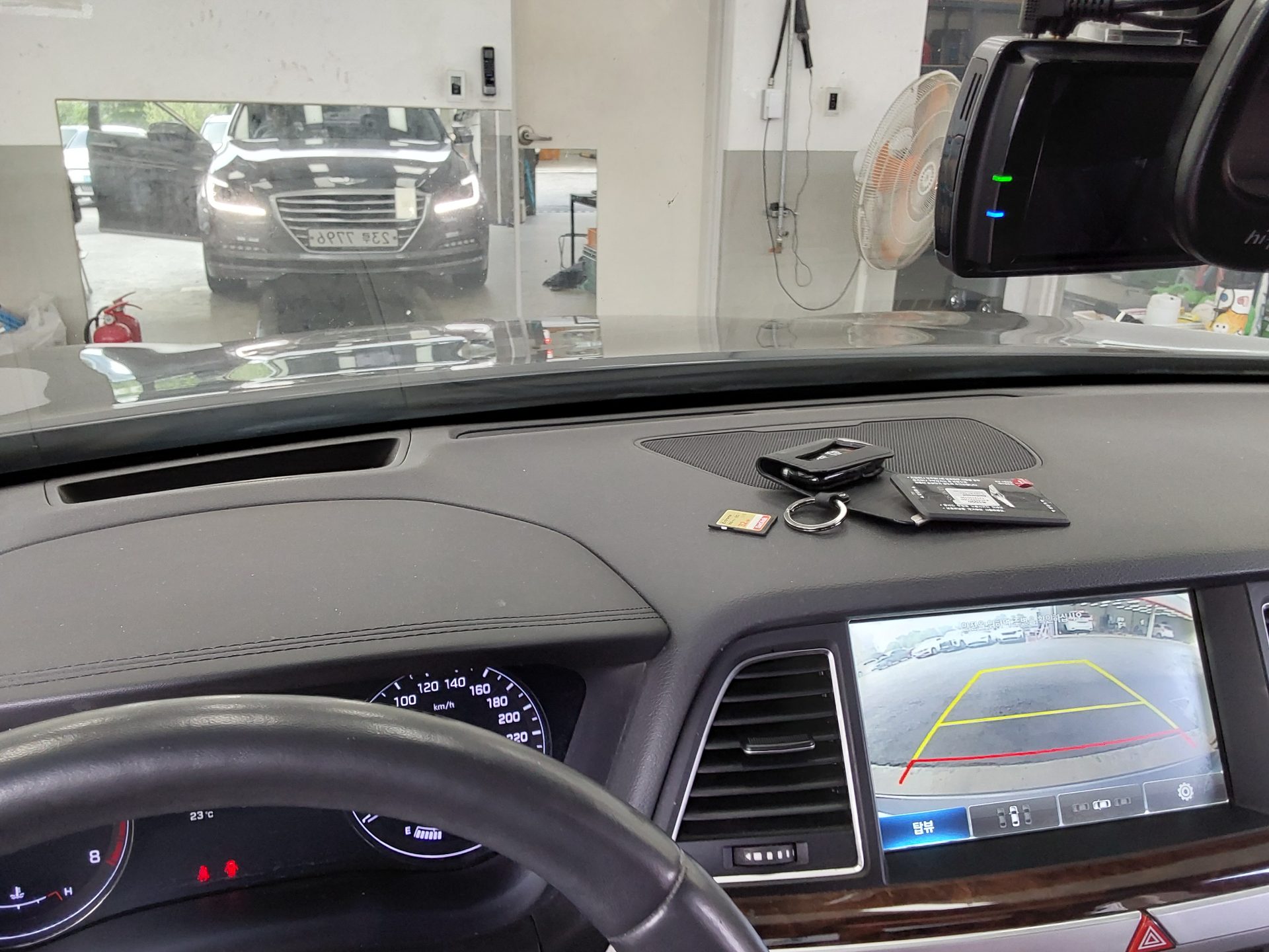 2014 - hyundai g330