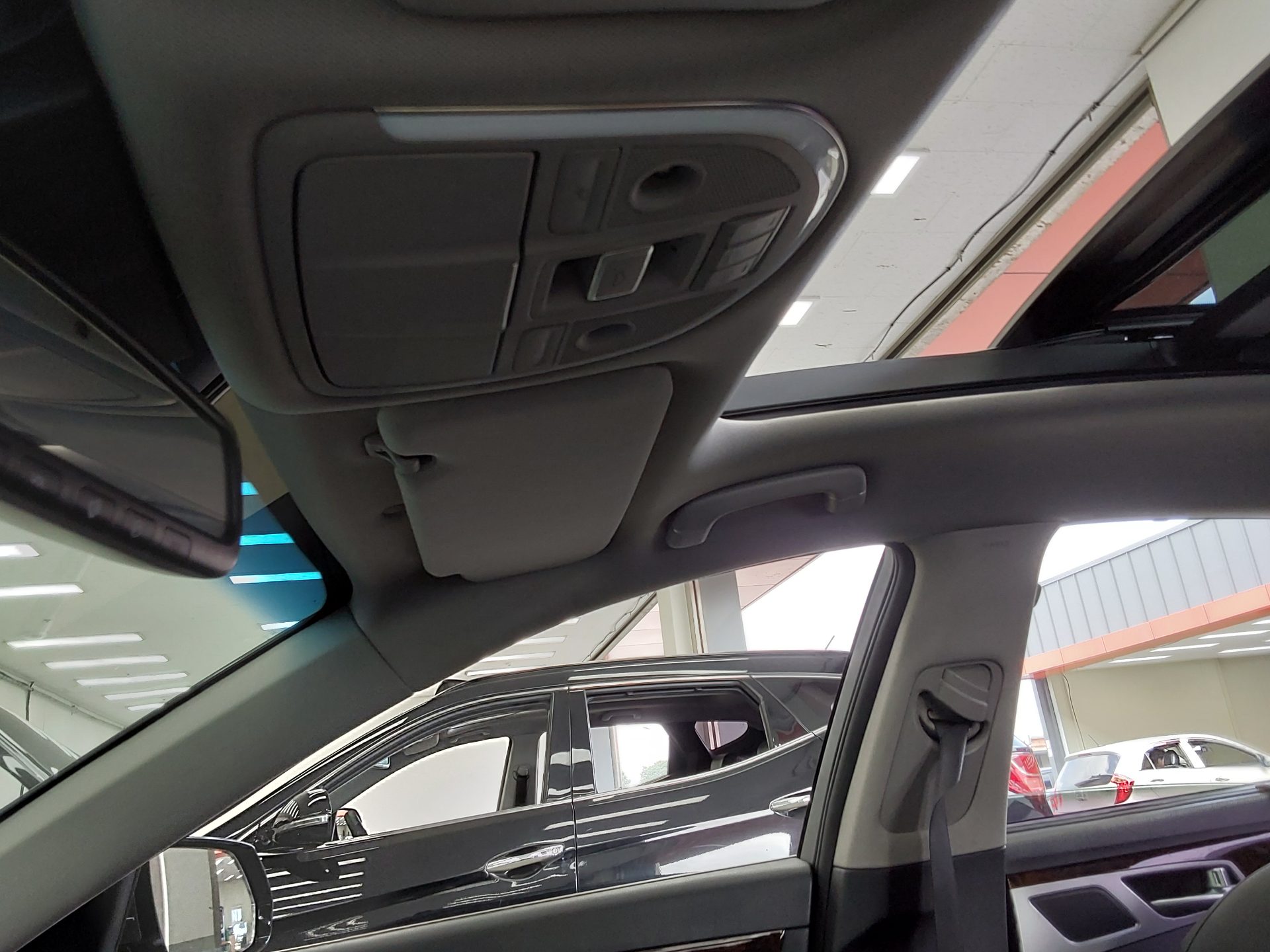 2014 - hyundai g330