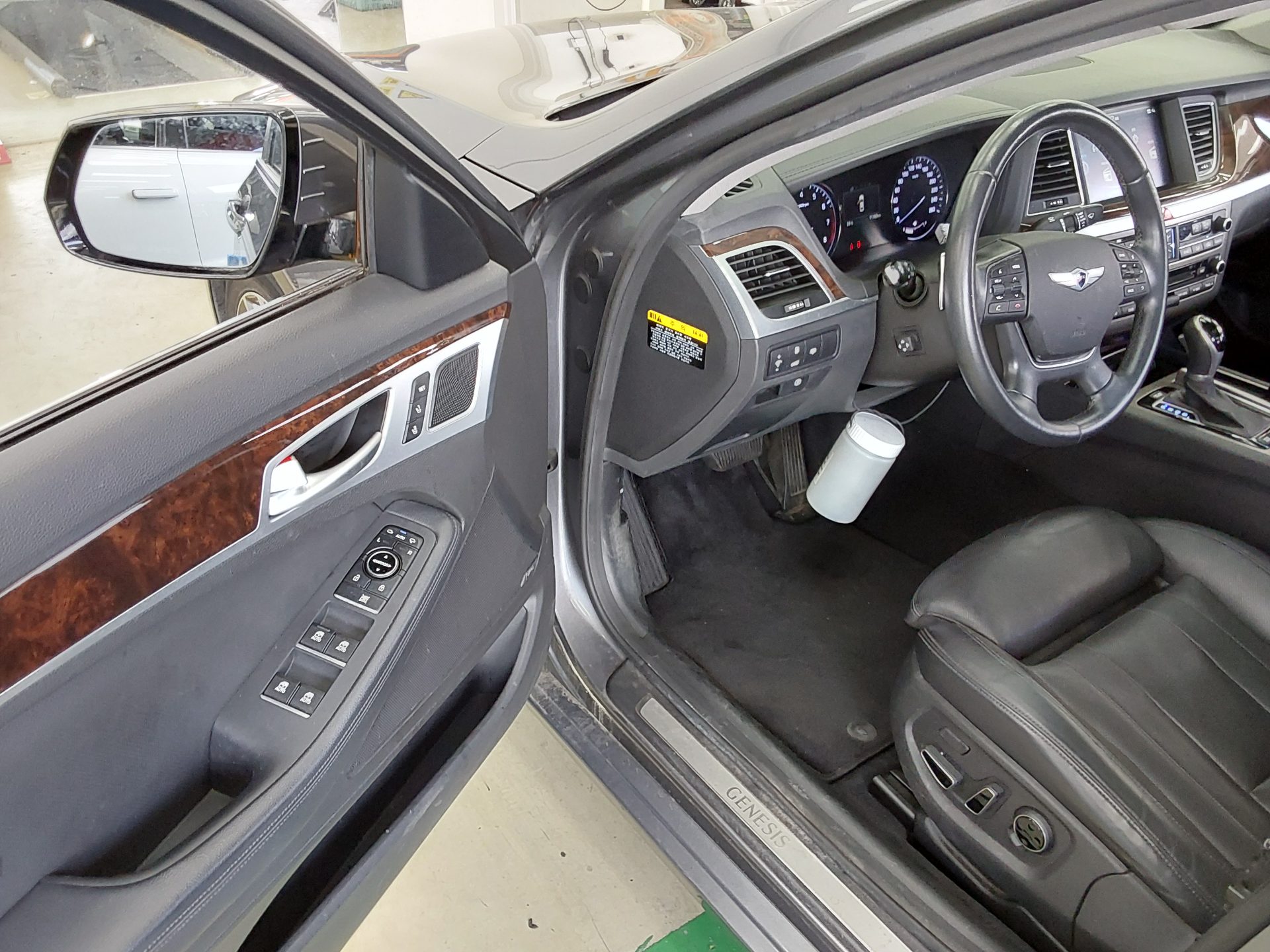 2014 - hyundai g330