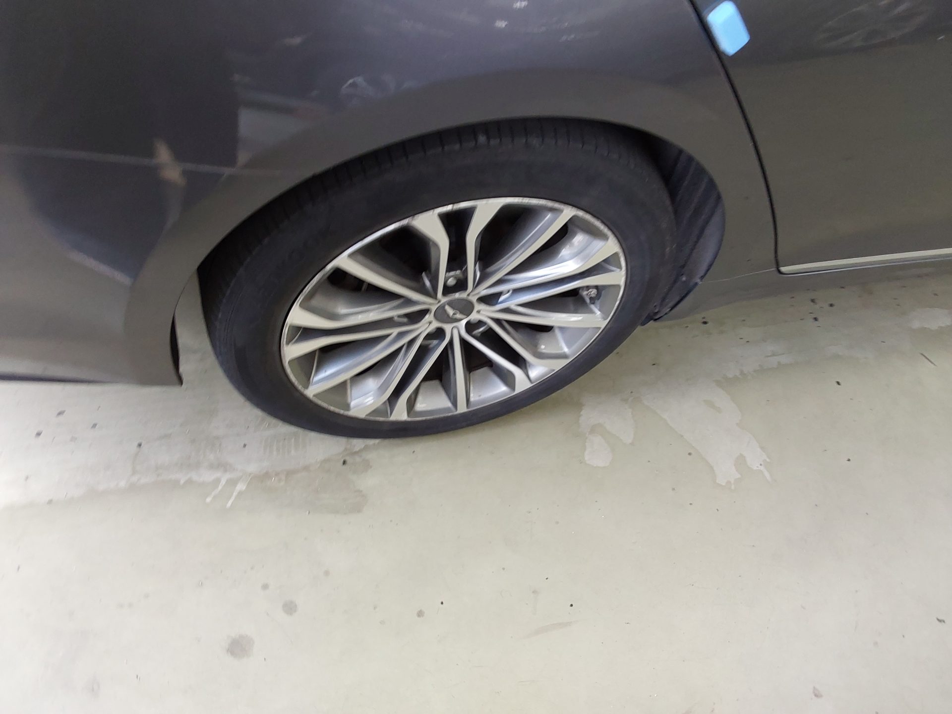 2014 - hyundai g330
