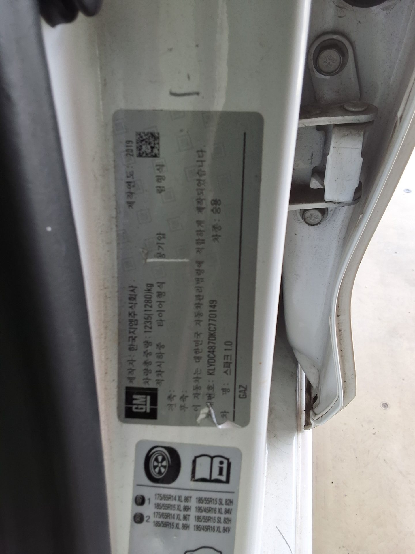 2019 - chevrolet spark
