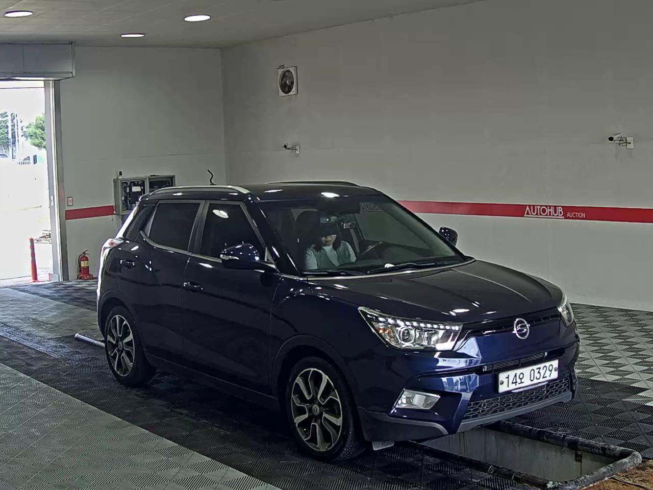 2016 - ssangyong tivoli