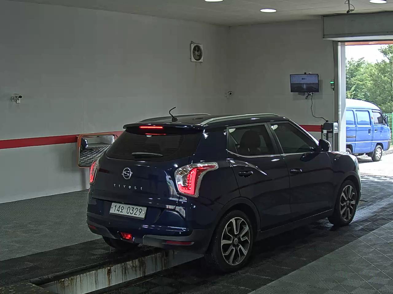 2016 - ssangyong tivoli