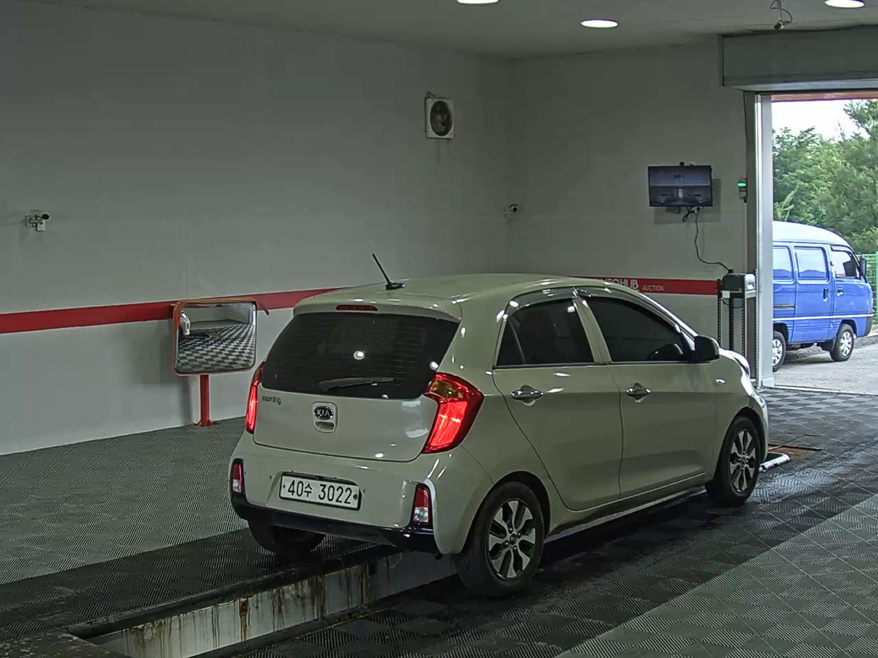 2016 - kia morning