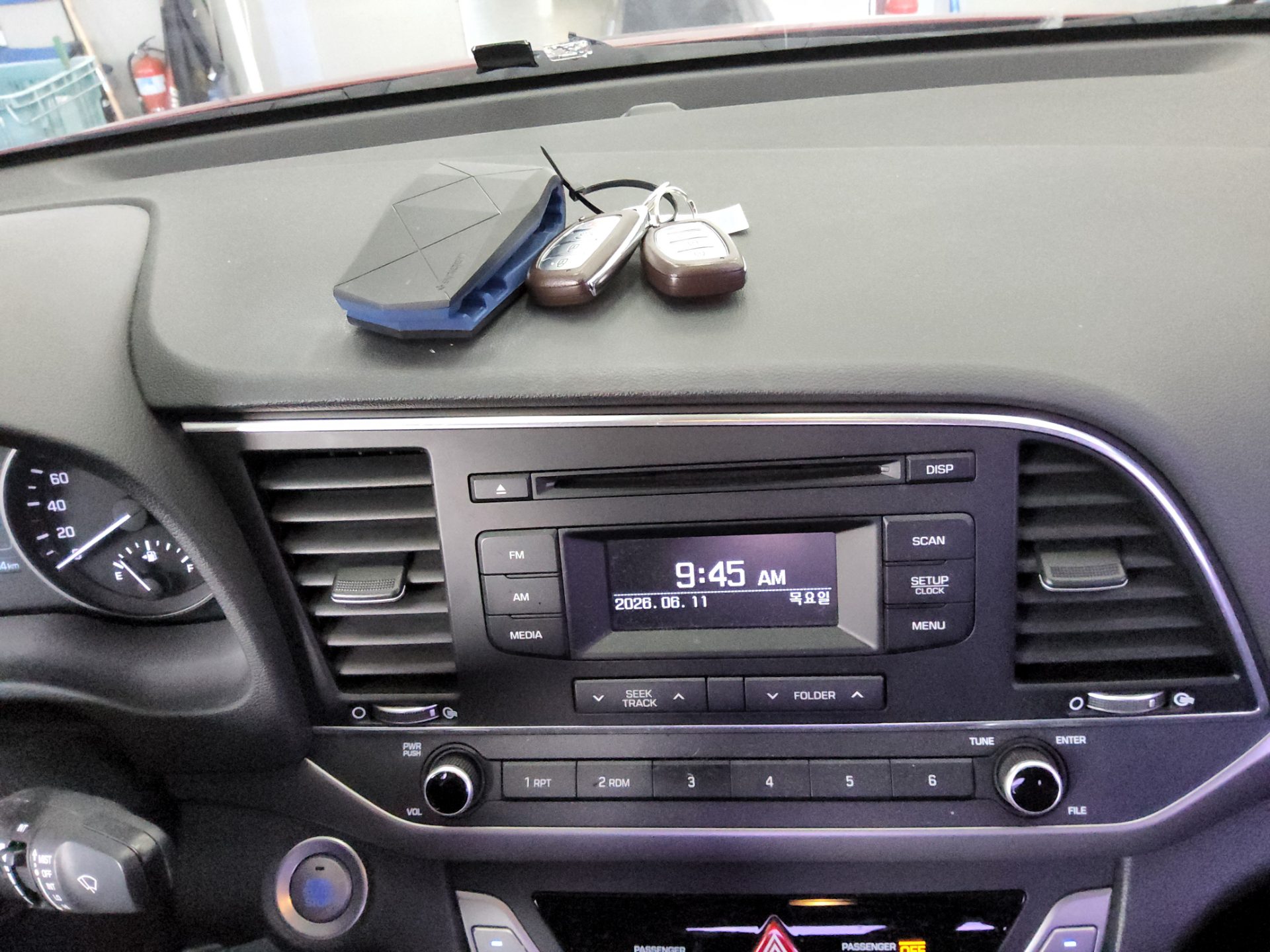 2017 - hyundai avante