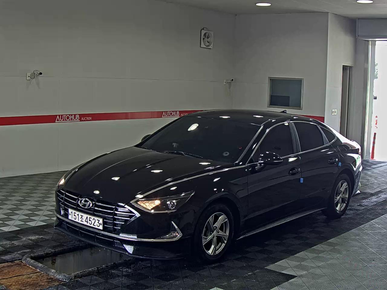 HYUNDAI SONATA (DN8)