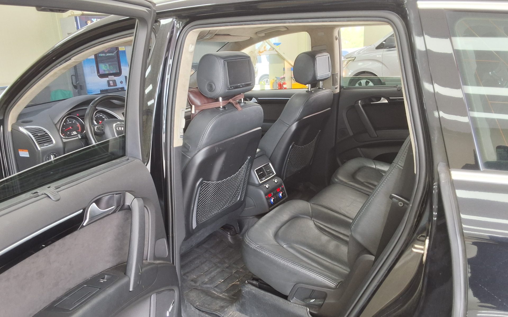 2012 - audi q7