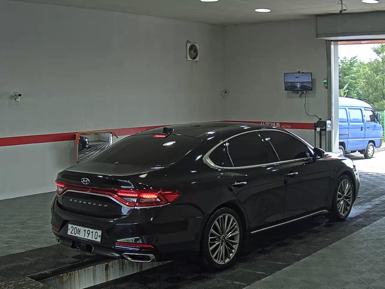 2019 - hyundai grandeur