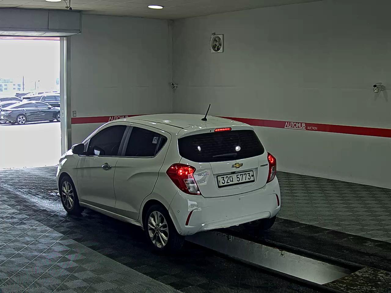 2019 - chevrolet spark