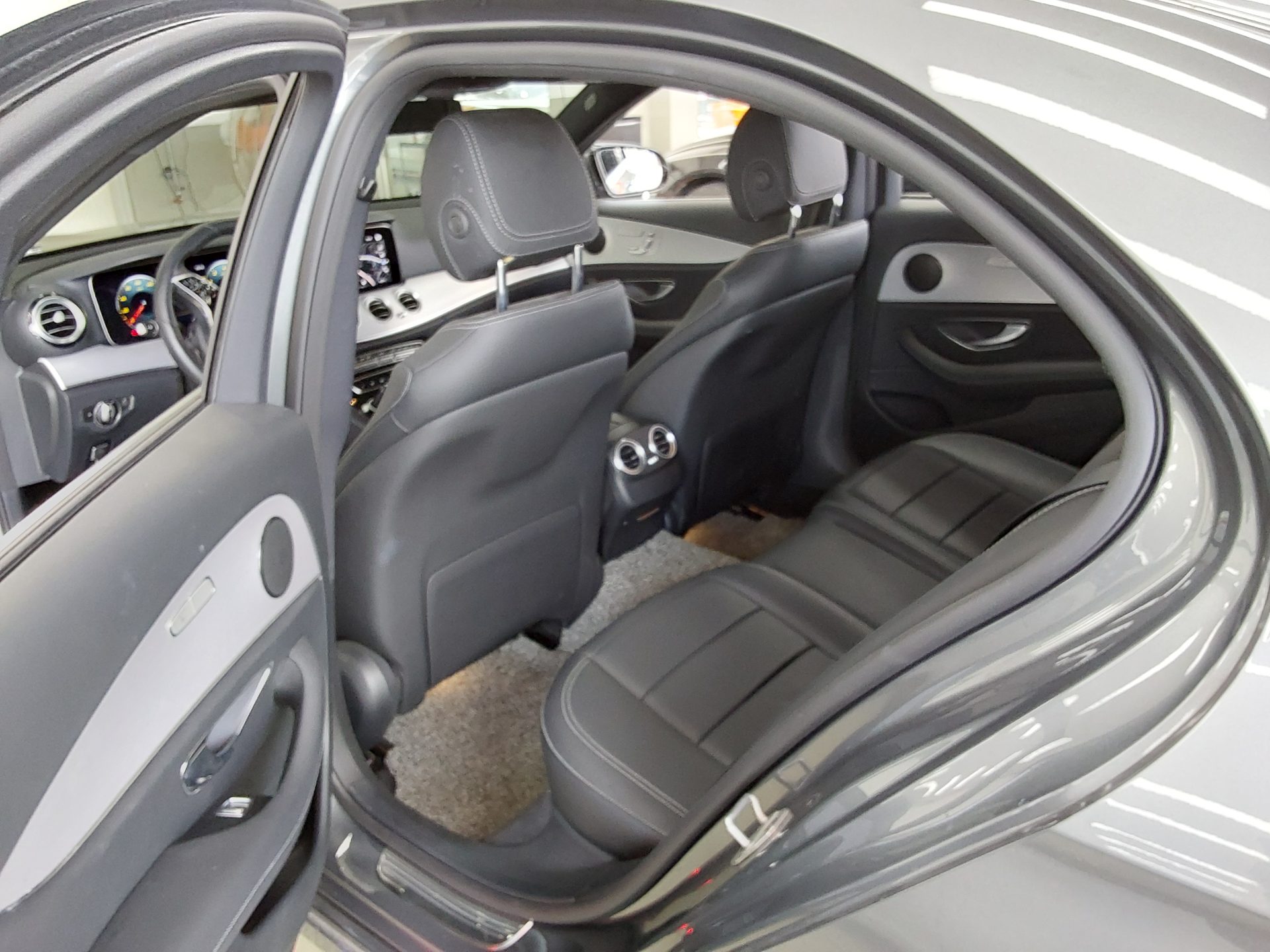 2021 - mercedes-benz e250