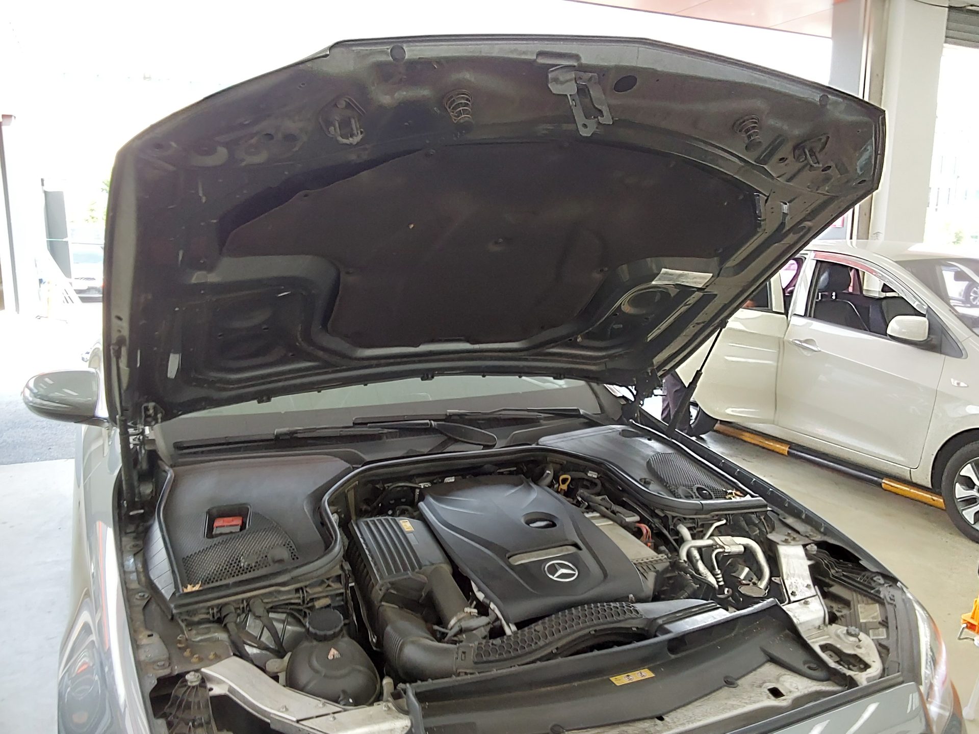 2021 - mercedes-benz e250