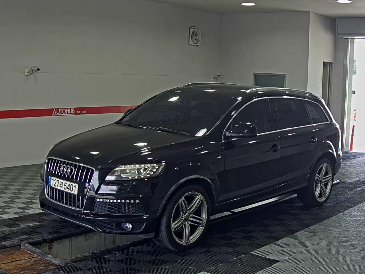 2012 - audi q7