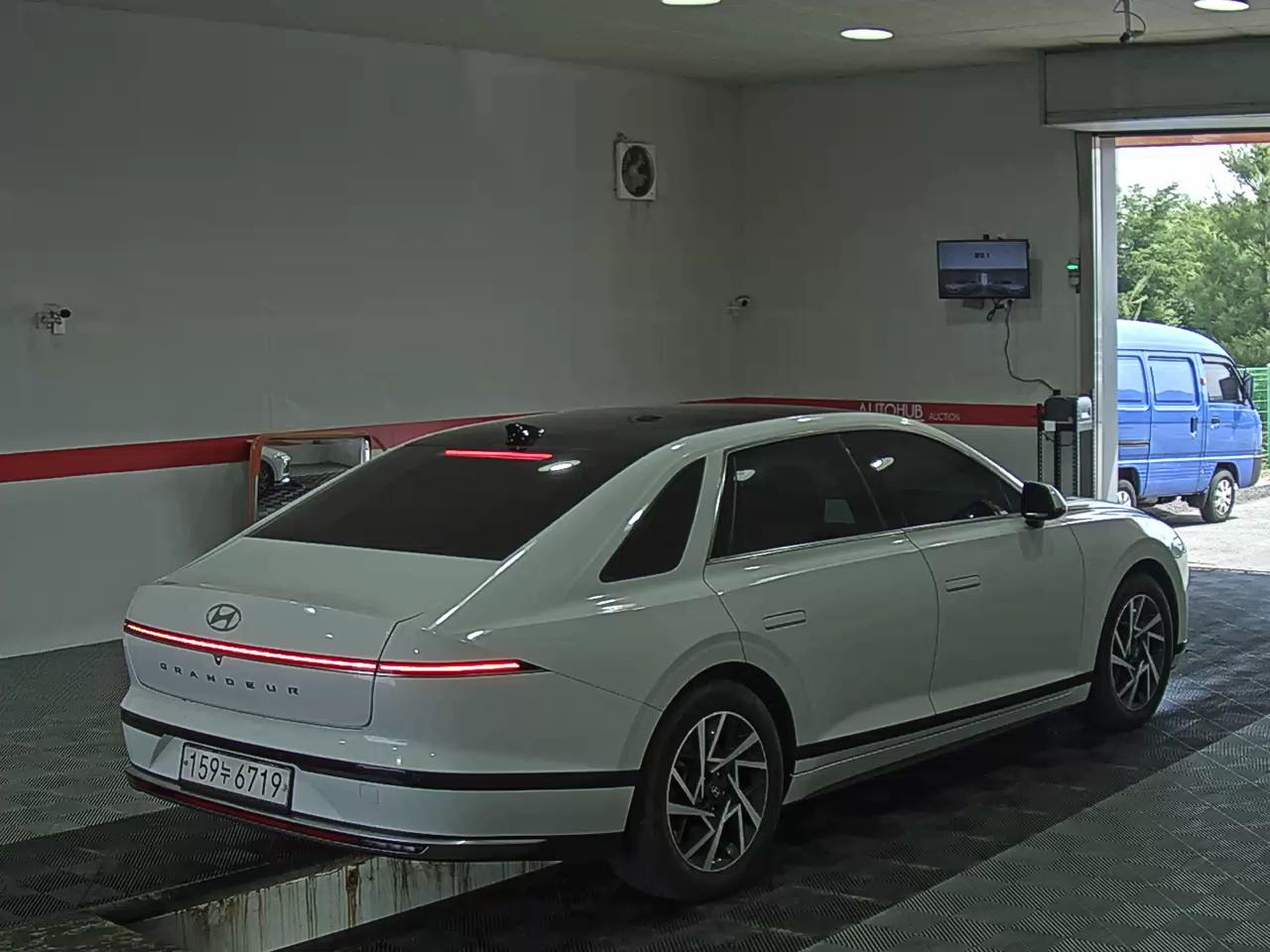 2023 - hyundai grandeur